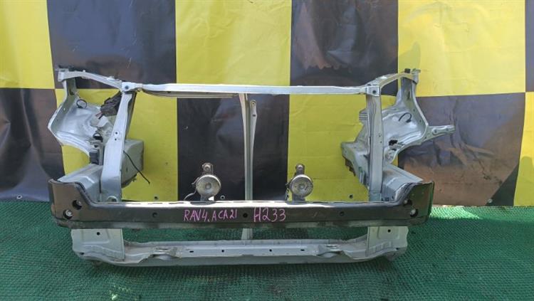 Рамка радиатора Тойота РАВ 4 в Махачкале 103307