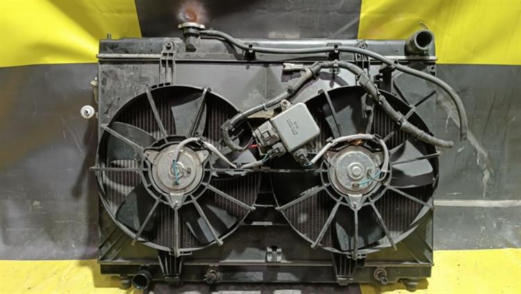 Радиатор основной Ниссан Фуга в Махачкале 105345