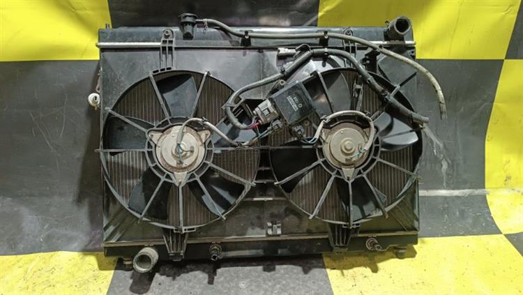 Радиатор основной Ниссан Фуга в Махачкале 105359