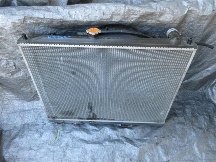 Радиатор основной Мицубиси Паджеро в Махачкале 123512