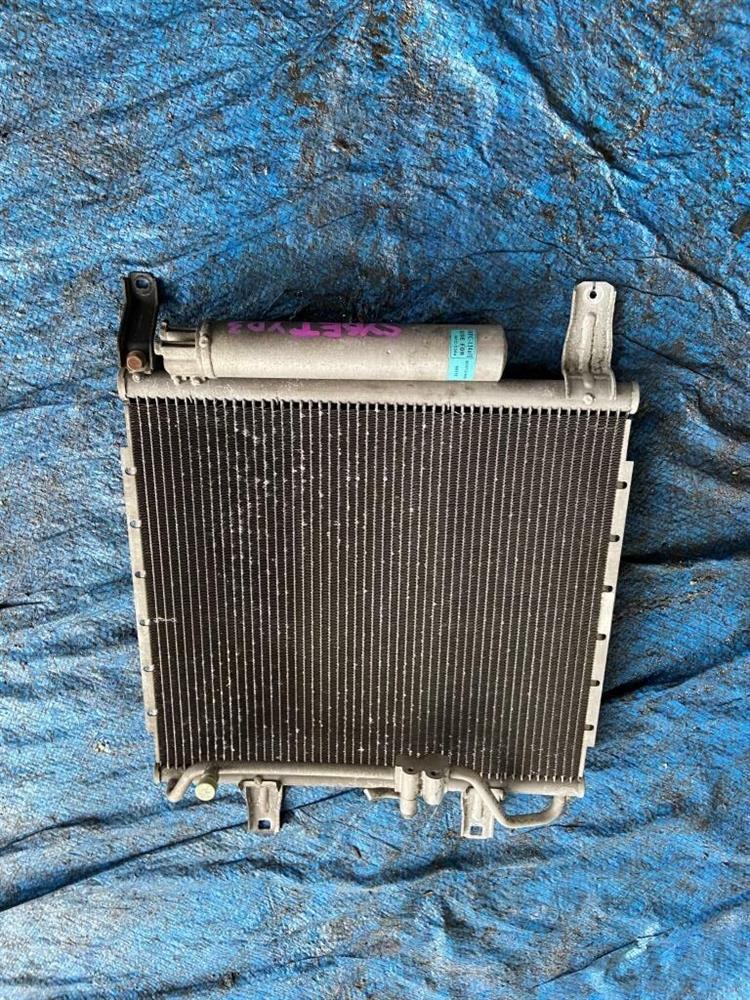 Радиатор кондиционера Ниссан Титан в Махачкале 213790