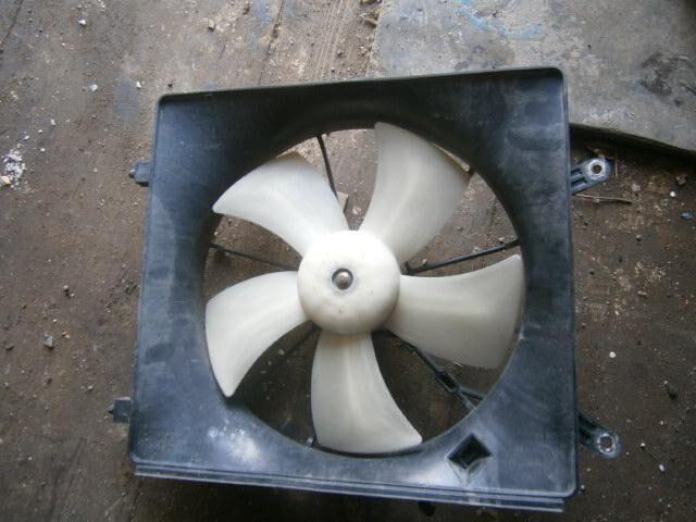 Диффузор радиатора Хонда СРВ в Махачкале 24059
