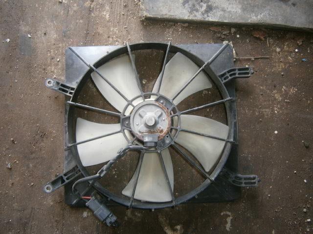 Диффузор радиатора Хонда СРВ в Махачкале 24063