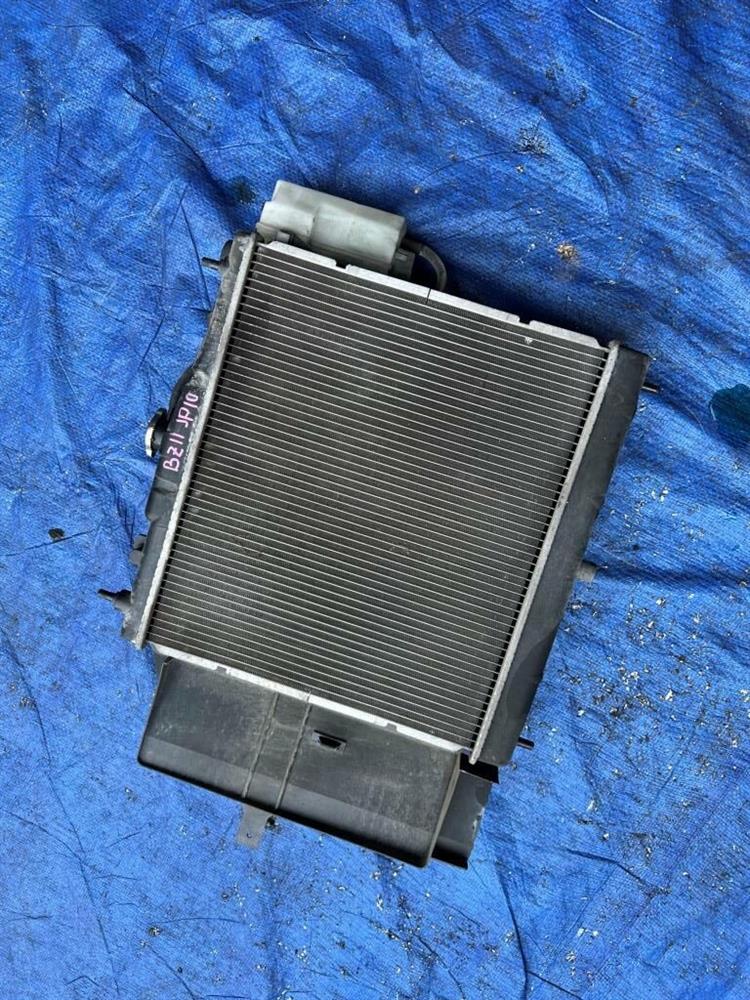 Радиатор основной Ниссан Куб в Махачкале 240802