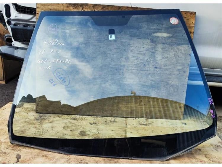 Лобовое стекло Хонда Фит в Махачкале 255791