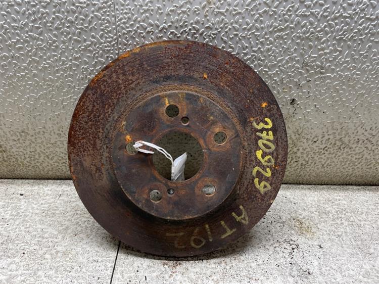 Тормозной диск Тойота Карина в Махачкале 370929