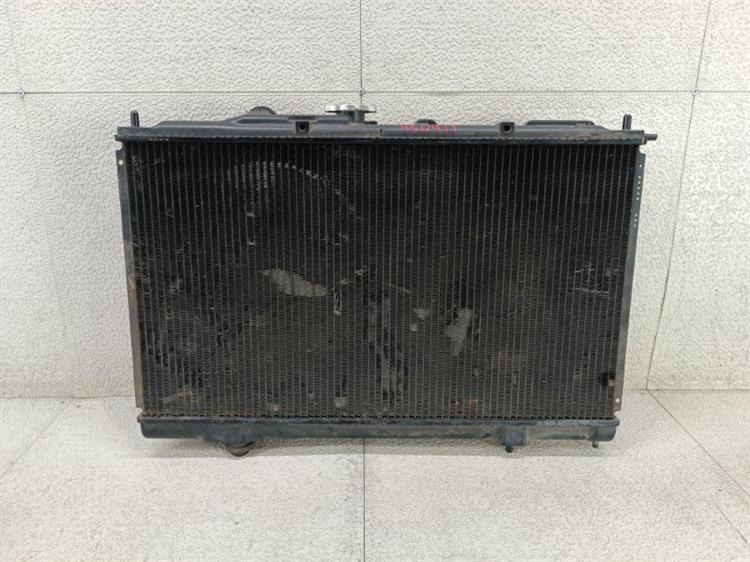 Радиатор основной Мицубиси Галант в Махачкале 450411