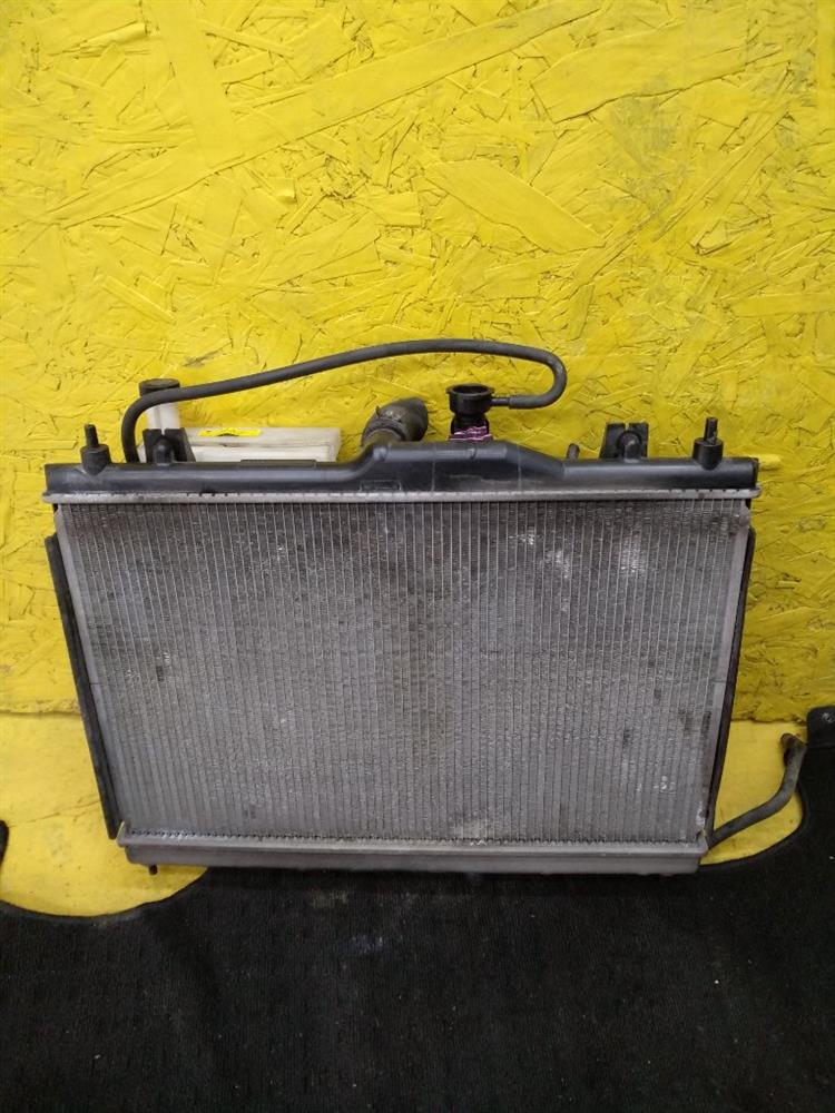 Радиатор основной Ниссан Вингроуд в Махачкале 67263