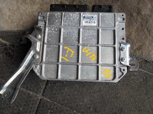 Блок управления ДВС Тойота Витц в Махачкале 695662