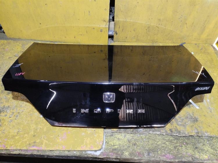 Крышка багажника Хонда Инспаер в Махачкале 710301